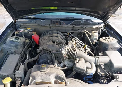 2012 Ford Mustang V6 Premium z USA, uszkodzony, nr VIN 1ZVBP8AM0C5271262